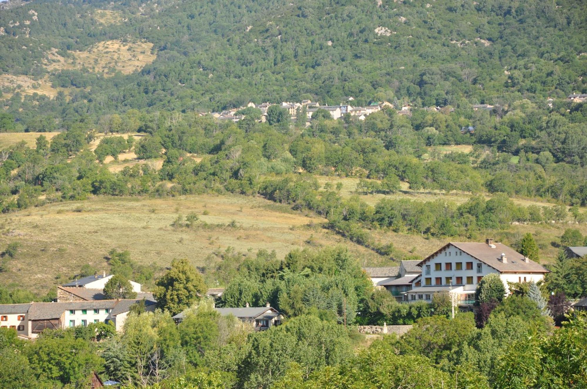 Relais Du Belloch Angoustrine Exterior foto